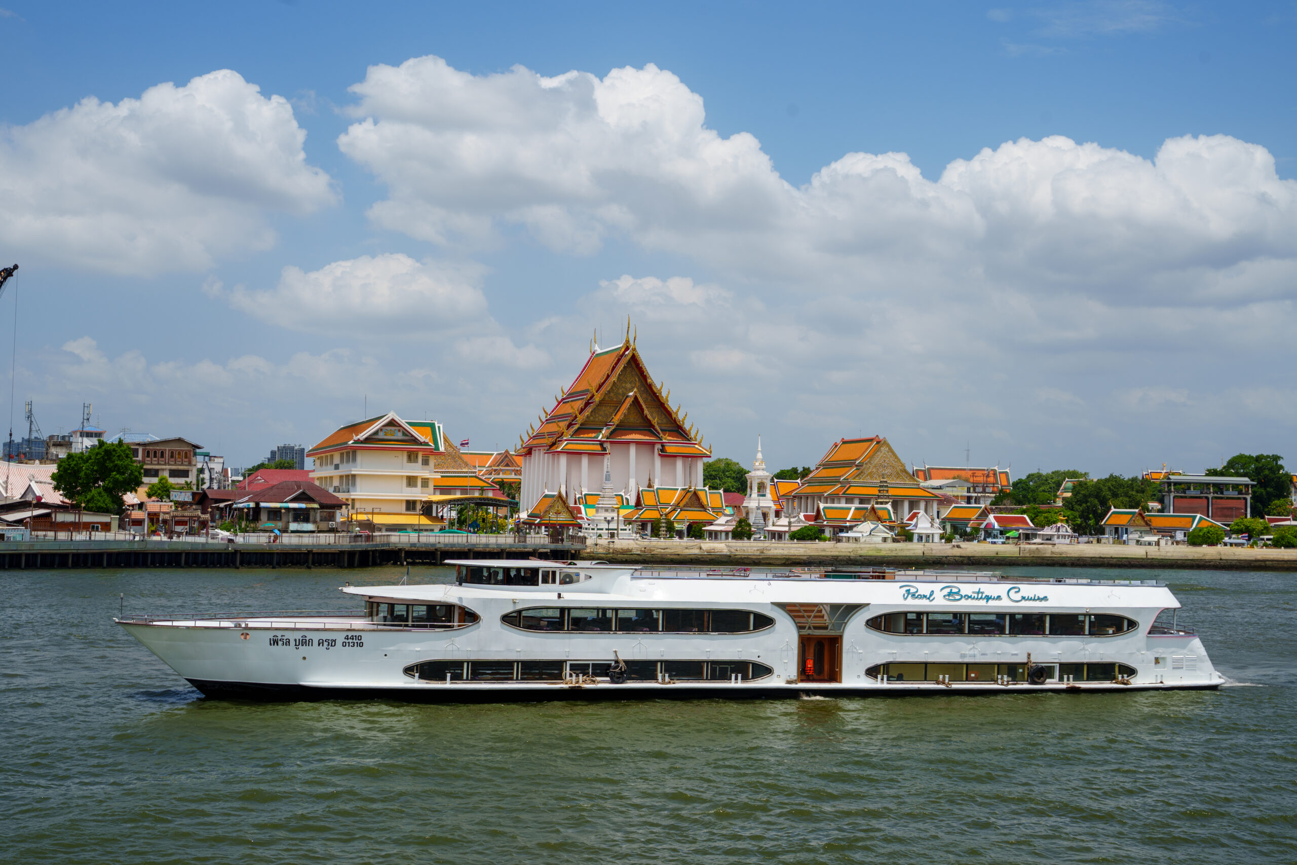 Lunch Cruise from Bangkok to Wat Chong Lom, Nonthaburi aboard Pearl Boutique (One-Way) | Tour A